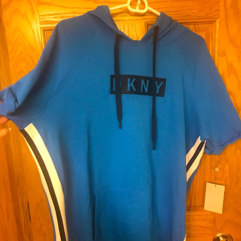 DKNY SHORT-SLEEVE HOODIE DRESS SPORT SWEATSHIRT